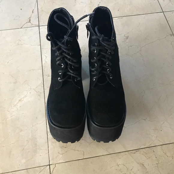 ***SOLD***Unif dawson boots 7 - Picture 3 of 3